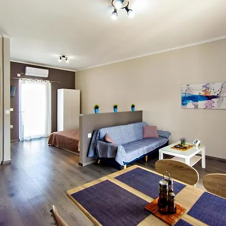 Maria'S Modern Studio 5Min From Beach Суда Экстерьер фото