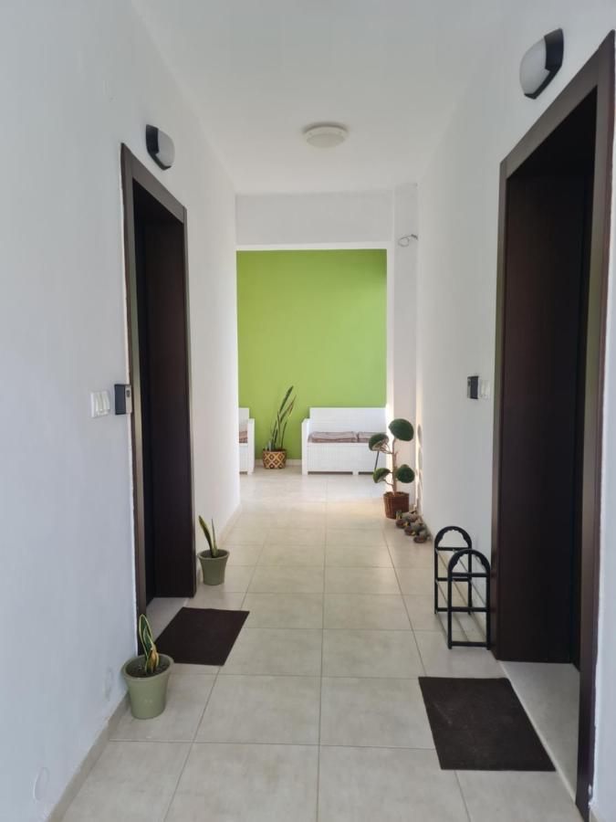 דירה Maria's Modern 5min From