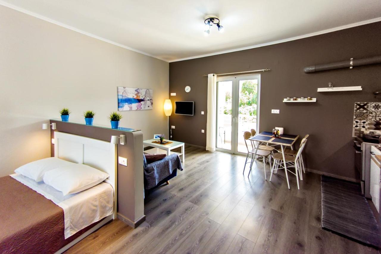 Apartment Maria's Modern 5min From Souda