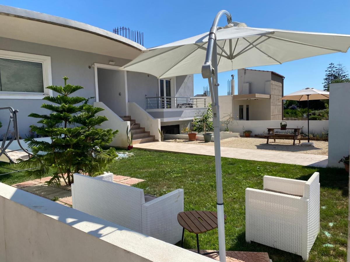 Maria's Modern 5min From Apartment